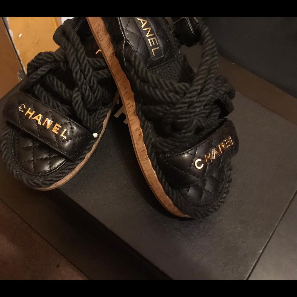 Sandals - Picture 3 of 13